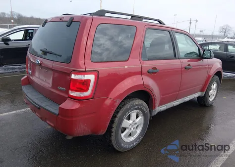 2009 Ford Escape Xlt from USA, damaged, VIN 1FMCU93779KB26593